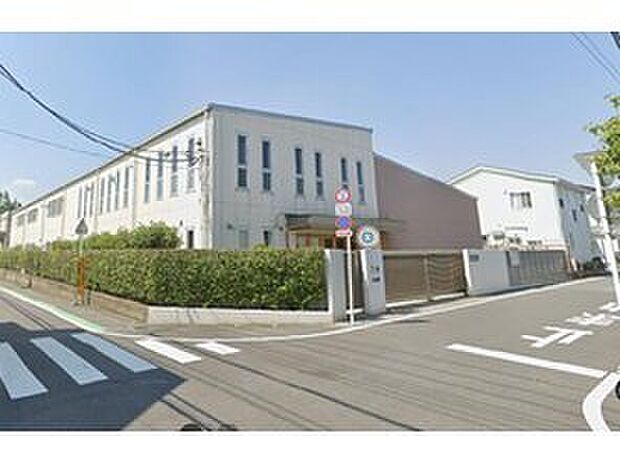 明和幼稚園(約500m)