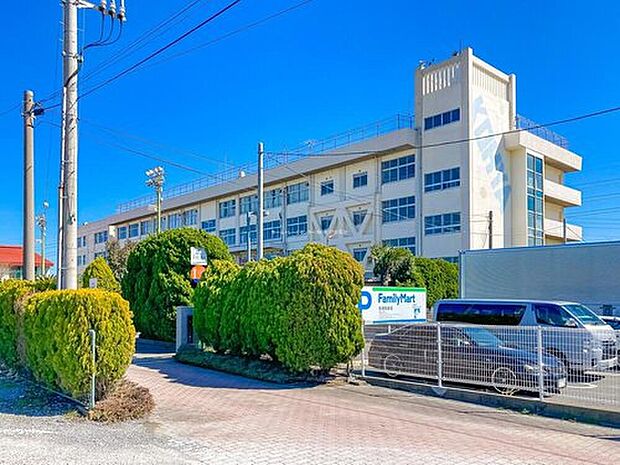 市川市立高谷中学校（約1,000m）