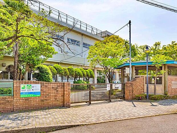 市川市立南行徳小学校（約650m）