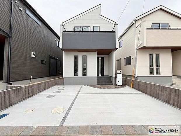 【現地外観写真】一戸建ての大きなメリットは、「自分の土地」を自由に使えること。好きなペットが飼えるほか、車やバイクのお手入れなど様々な趣味を楽しめます♪【7号棟外観】