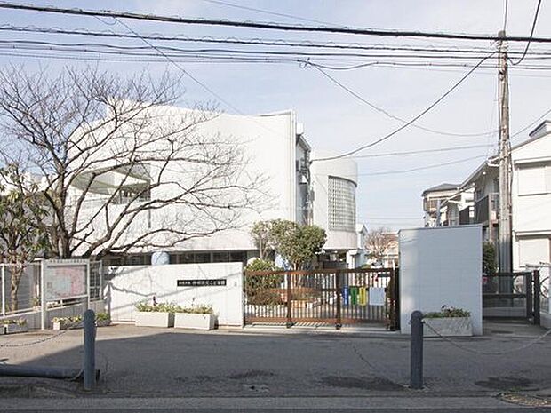 浦安市立神明認定こども園（約388m）