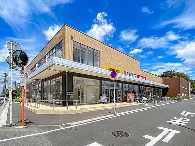 おっ母さん食品館常盤平店（約799m）