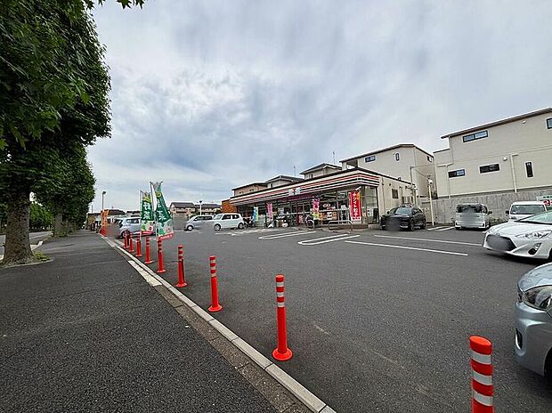 セブンイレブン松戸小金原8丁目店(約350m)
