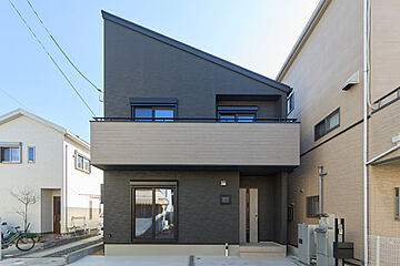 ・好評分譲中・【Plus One Style】東牧野町1期1号地 外観