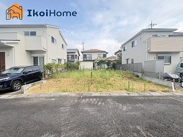 限定１棟！陽当り良好です♪駐車スペース3台！閑静な住宅街で安心の環境！小学校徒歩４分でお子様も安心♪