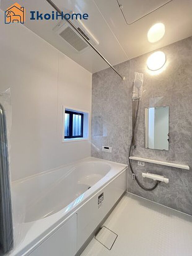 【風呂】【ホームページに現地動画掲載中】●年中無休:当日予約可●小窓があり換気良好!清潔な空間を保てます