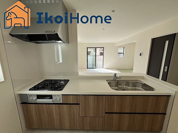 【コンロ】●施工例●ガスコンロは高火力での調理も可能で、調理器具を選ばなくてもいいので便利です。