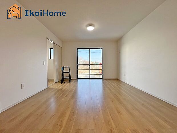 【居間・リビング】【ホームページに現地動画掲載中】●年中無休：当日予約可●1階のLDK17帖です。カウンターキッチン！