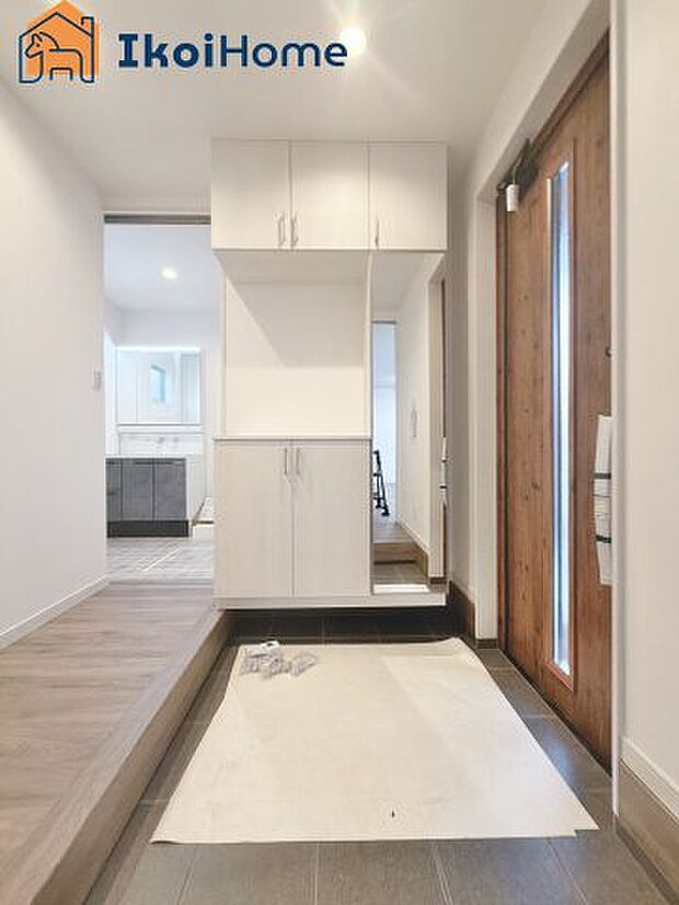 【玄関】【ホームページに現地動画掲載中】●年中無休：当日予約可●玄関は靴を沢山収納できるシューズボックス完備