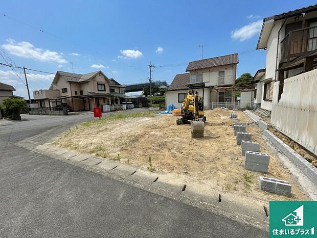 現在建築中!落ち着いた街並みで新生活を始めることが出来そう!周辺の物件も併せてご紹介させて頂きます!