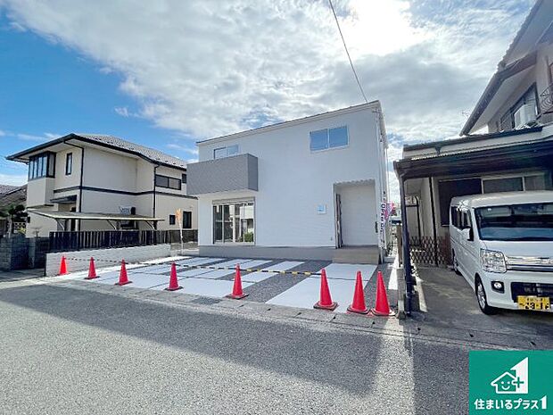 【外観】安心の10年保証!外観を美しく保ち、雨水で汚れを落とします!気になることがありましたら、お気軽にお問い合わせください!