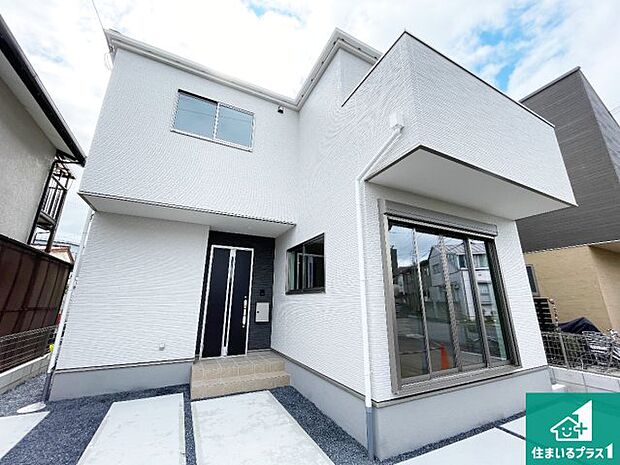 【外観】安心の10年保証！外観を美しく保ち、雨水で汚れを落とします！気になることがありましたら、お気軽にお問い合わせください！