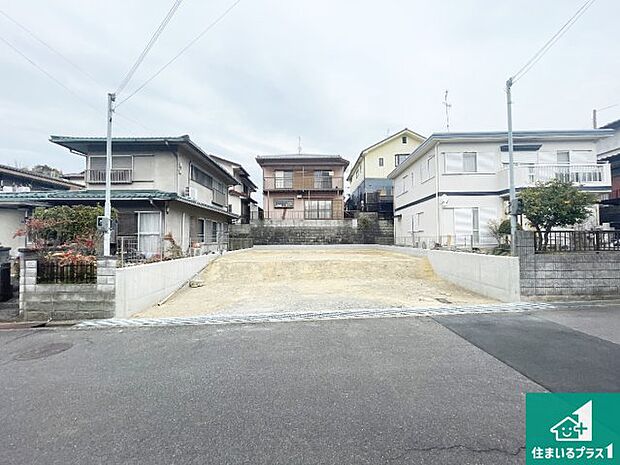 【外観】現在建築中!落ち着いた街並みで新生活を始めることが出来そう!周辺の物件も併せてご紹介させて頂きます!