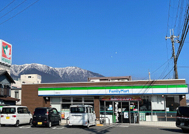 ファミリーマート 和邇南浜店