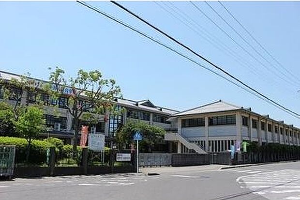 近江八幡市立八幡中学校