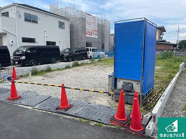 【外観】周辺は落ち着いた街並みの住宅地!子育てがしやすい住環境です!まだ未完成ですが、現地でしかわからない事もございます。是非一度ご覧ください。