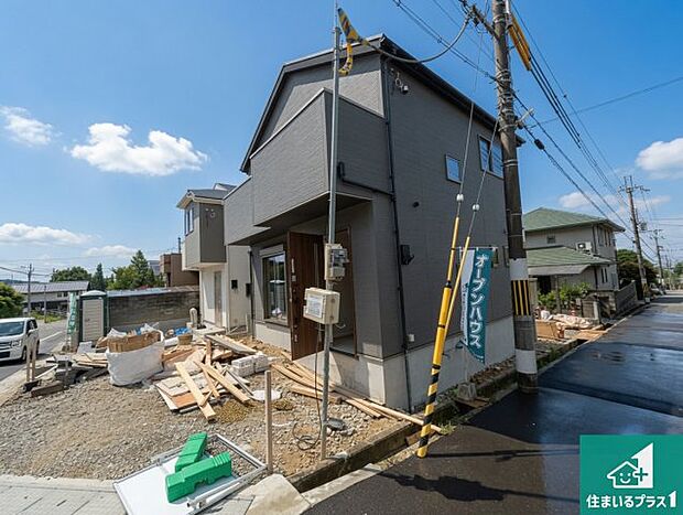 【外観】現在建築中!落ち着いた街並みで新生活を始めることが出来そう!周辺の物件も併せてご紹介させて頂きます!