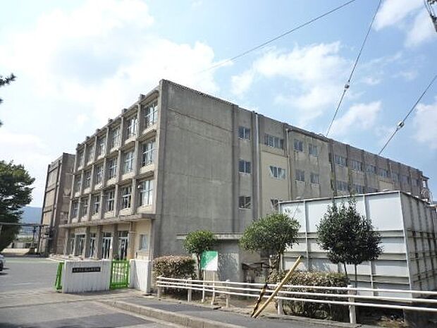 大津市立石山中学校
