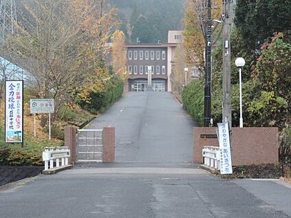 湖南市立石部中学校 徒歩1900m