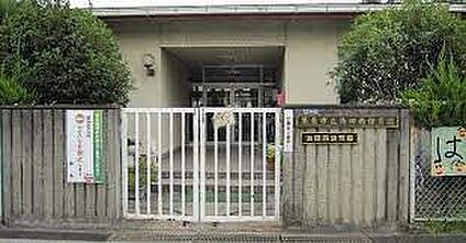 栗東市立治田西幼稚園 徒歩240m