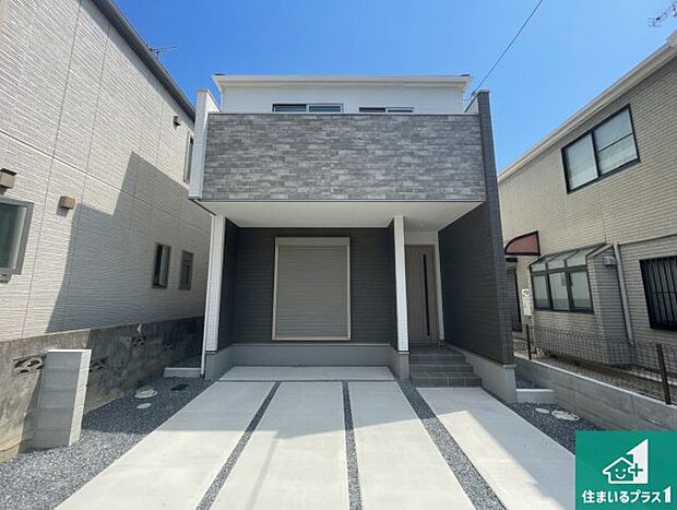 【外観】安心の10年保証!外観を美しく保ち、雨水で汚れを落とします!気になることがありましたら、お気軽にお問い合わせください!