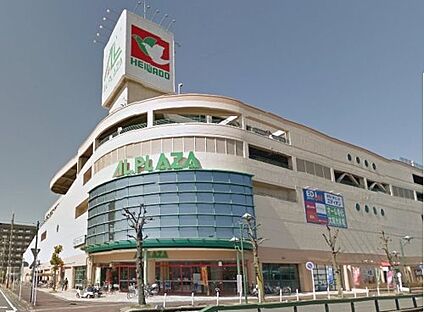 平和堂アル・プラザ近江八幡店 徒歩851m