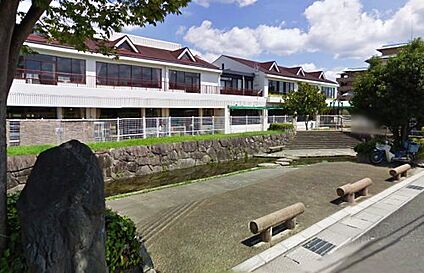 亀岡保育園 徒歩774m