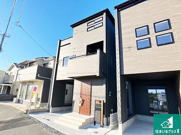 【外観】安心の10年保証!外観を美しく保ち、雨水で汚れを落とします!気になることがありましたら、お気軽にお問い合わせください!