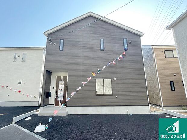 【外観】安心の10年保証！外観を美しく保ち、雨水で汚れを落とします！気になることがありましたら、お気軽にお問い合わせください！