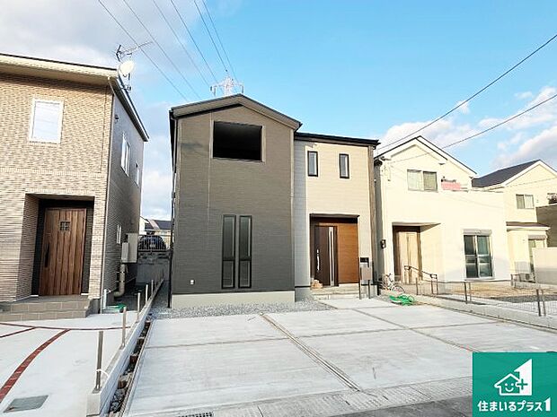 【外観】安心の10年保証!外観を美しく保ち、雨水で汚れを落とします!気になることがありましたら、お気軽にお問い合わせください!