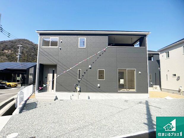 【外観】お客様に長く安心して住んでいだだける事にこだわった家づくり！住んでからのアフターサービスにもしっかりと取り組んでいます！