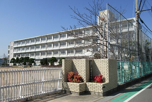 姫路市立妻鹿小学校