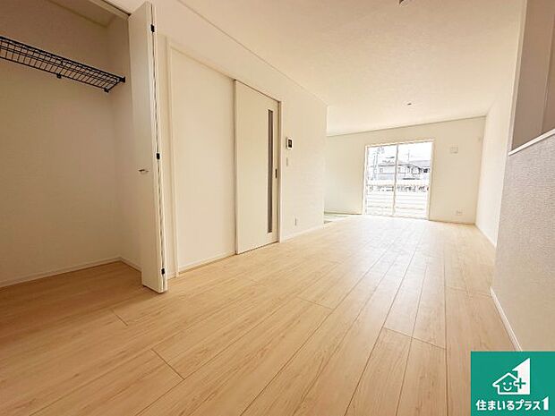 【トイレ】シンプルなトイレは落ち着く空間！お手入れも簡単です！