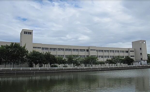 蓮池小学校