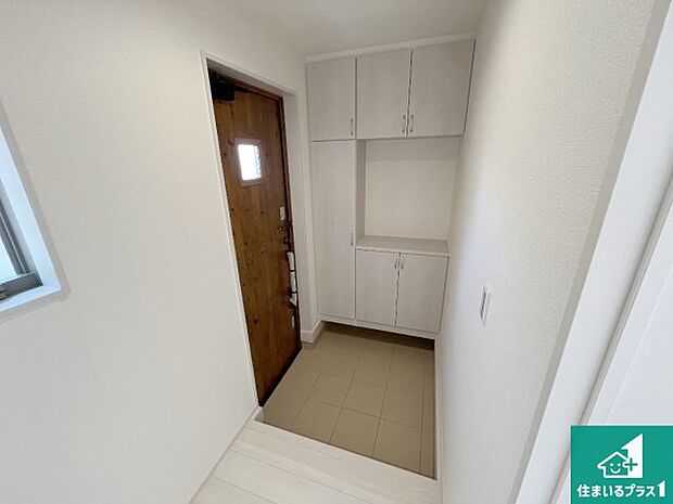 【風呂】ゆったりと足を伸ばせる浴室は一日の疲れを癒してくれる大切な空間です♪