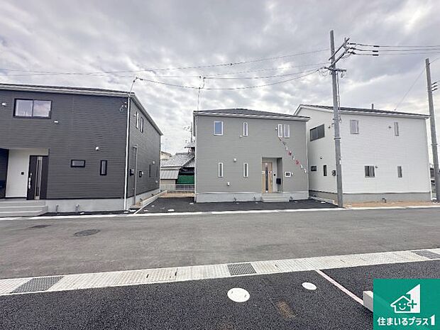 【外観】安心の10年保証!外観を美しく保ち、雨水で汚れを落とします!気になることがありましたら、お気軽にお問い合わせください!