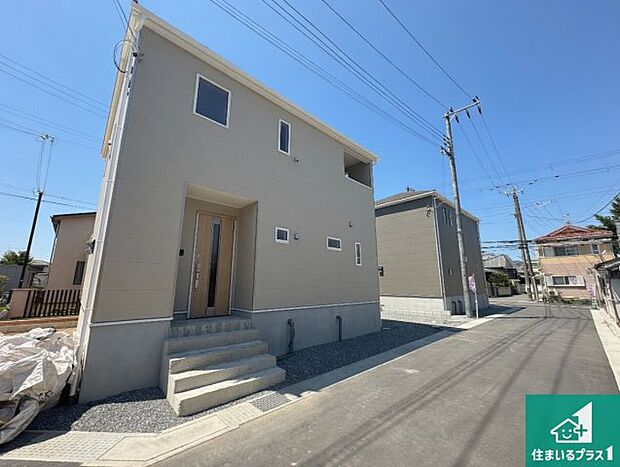 【外観】安心の10年保証！外観を美しく保ち、雨水で汚れを落とします！気になることがありましたら、お気軽にお問い合わせください！