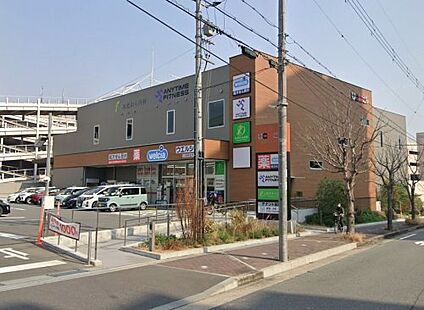 ウエルシア 三田弥生が丘店 徒歩4004m