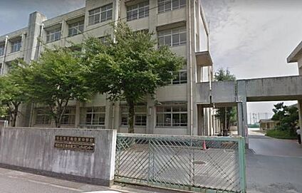 明石市立魚住東中学校 徒歩1820m