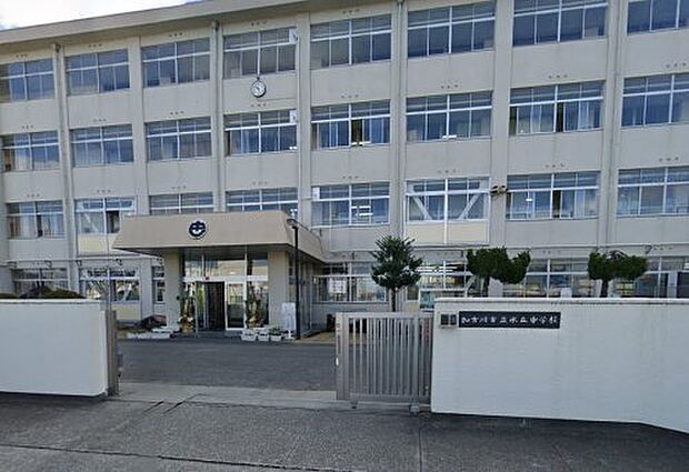 加古川市立氷丘中学校