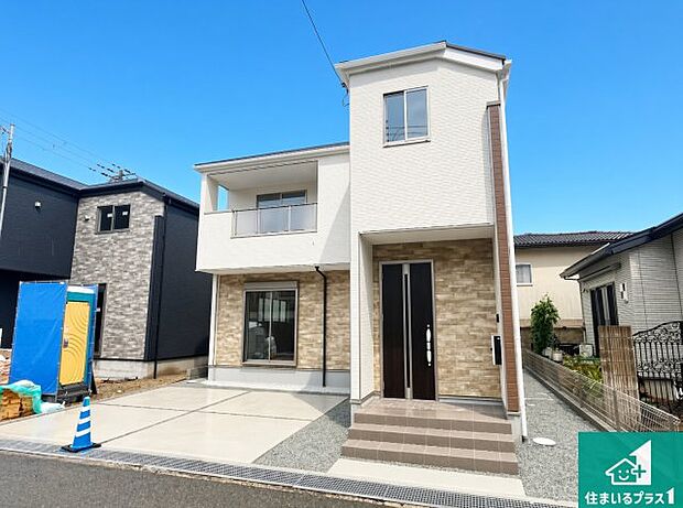 【外観】お客様に長く安心して住んでいだだける事にこだわった家づくり!住んでからのアフターサービスにもしっかりと取り組んでいます!