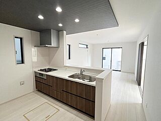 グラファーレ高浜市呉竹町３期３棟 その他