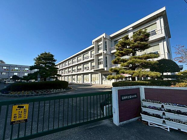 豊田市立堤小学校まで960m 徒歩12分