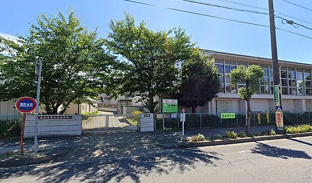 高浜市立吉浜小学校（約1,166m）