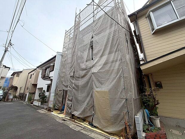 【前面道路含む外観】【現地】(2026年3月)撮影