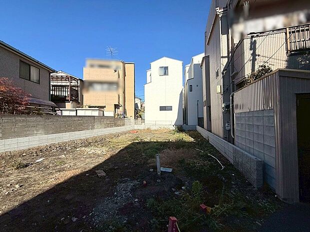 【前面道路含む外観】【現地】（2026年2月）撮影