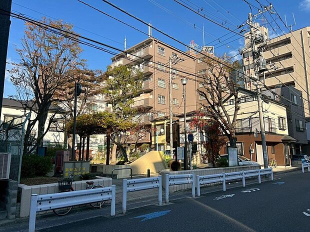 東砂五丁目第二児童遊園（約740m）