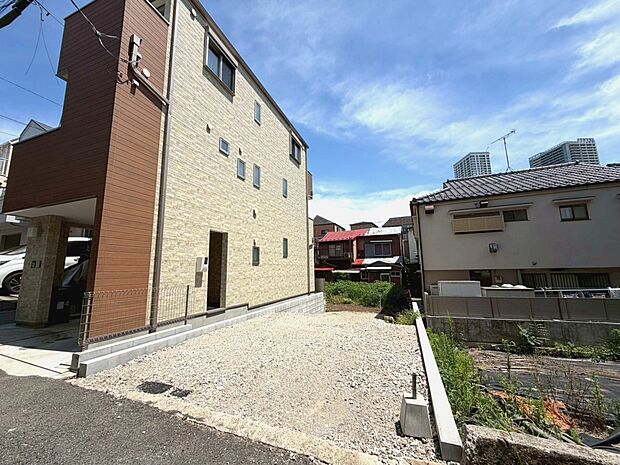 【前面道路含む現地写真】【現地】(2026年8月)撮影