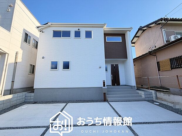 現地写真（外観）
限定１邸
駐車２台可能