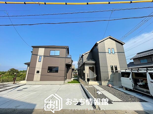 現地写真(街並み)
全3邸
駐車4台可能